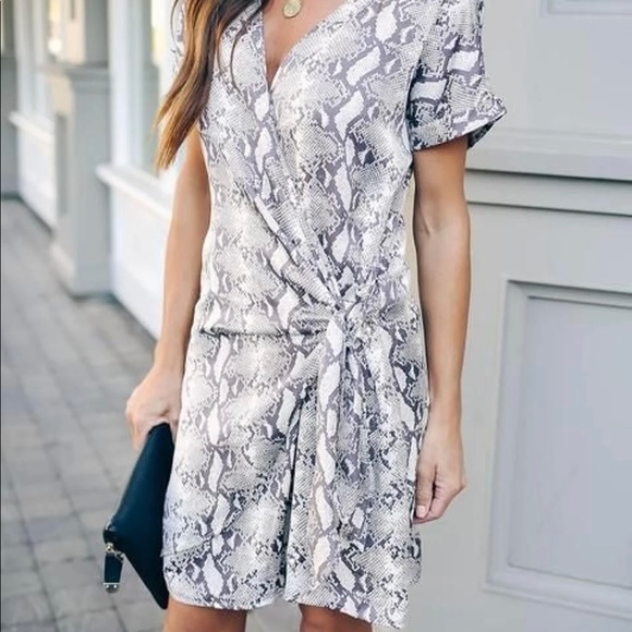 Vici Ximena Python Satin Wrap Dress S - Picture 2 of 4